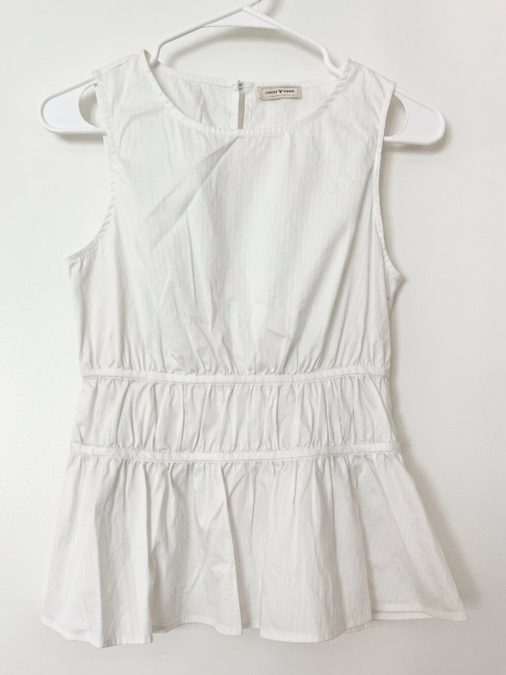 COURT & ROWE SUMMER TOP